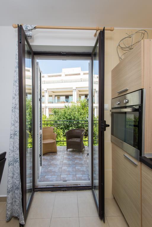 Apartments Mtv Petrovac Exteriör bild